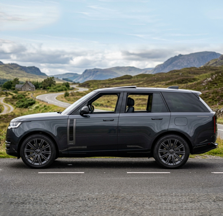 Range Rover P400 Hybrid Engines